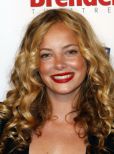 Bijou Phillips