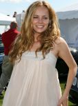 Bijou Phillips