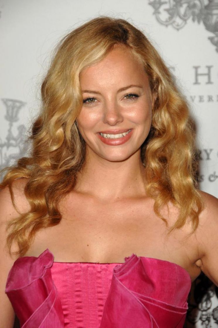 Bijou Phillips