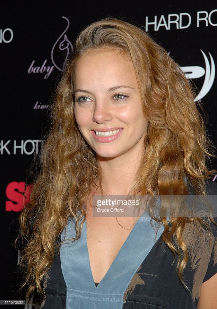 Bijou Phillips