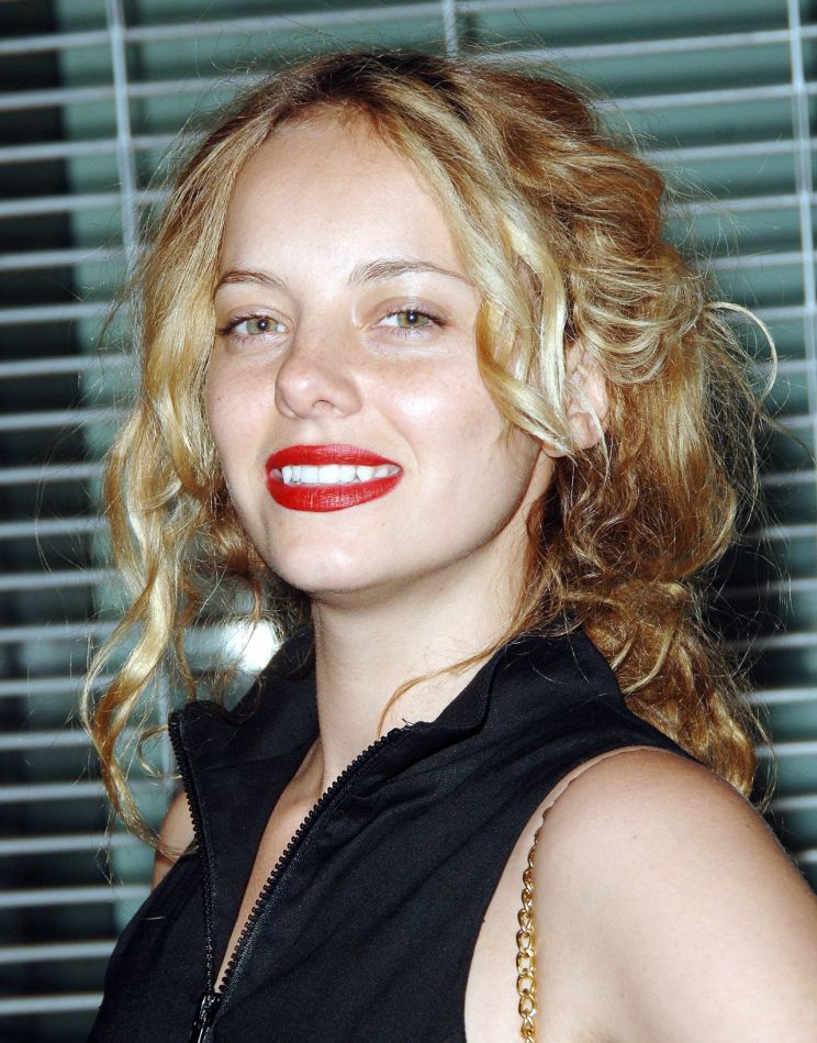 Bijou Phillips