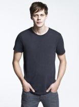 Bill Skarsgård photo
