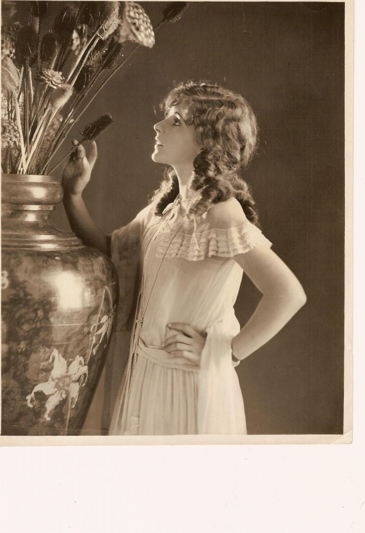 Billie Dove