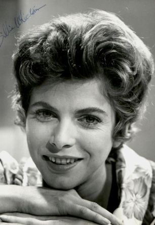 Billie Whitelaw