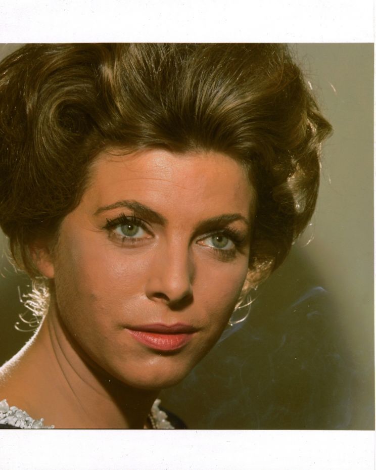 Billie Whitelaw