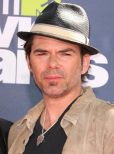 Billy Burke