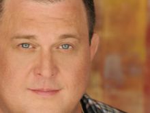 Billy Gardell