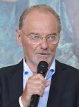 Björn Granath