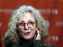 Blythe Danner