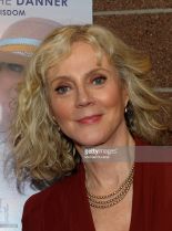 Blythe Danner #224693 picture (Portrait Medium)