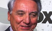 Bob Gunton