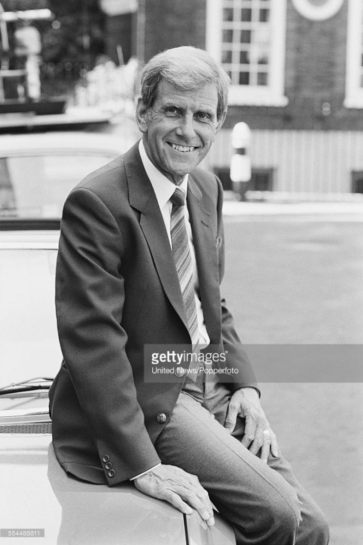 Bob Holness