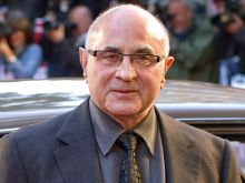 Bob Hoskins