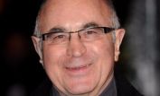 Bob Hoskins