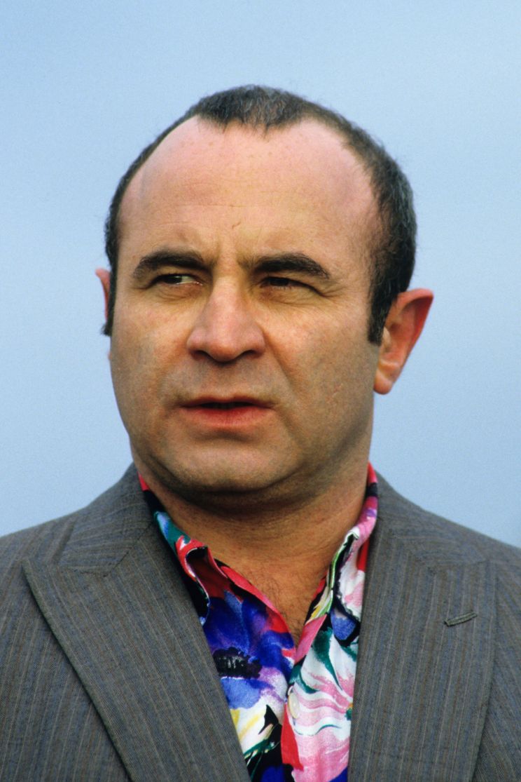 Bob Hoskins