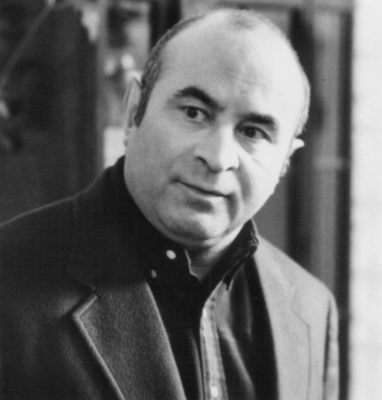 Bob Hoskins