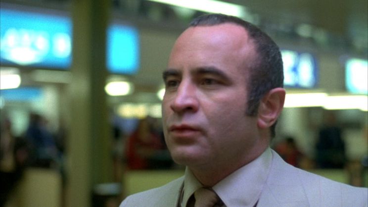 Bob Hoskins