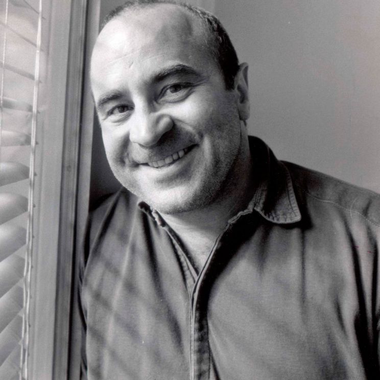 Bob Hoskins