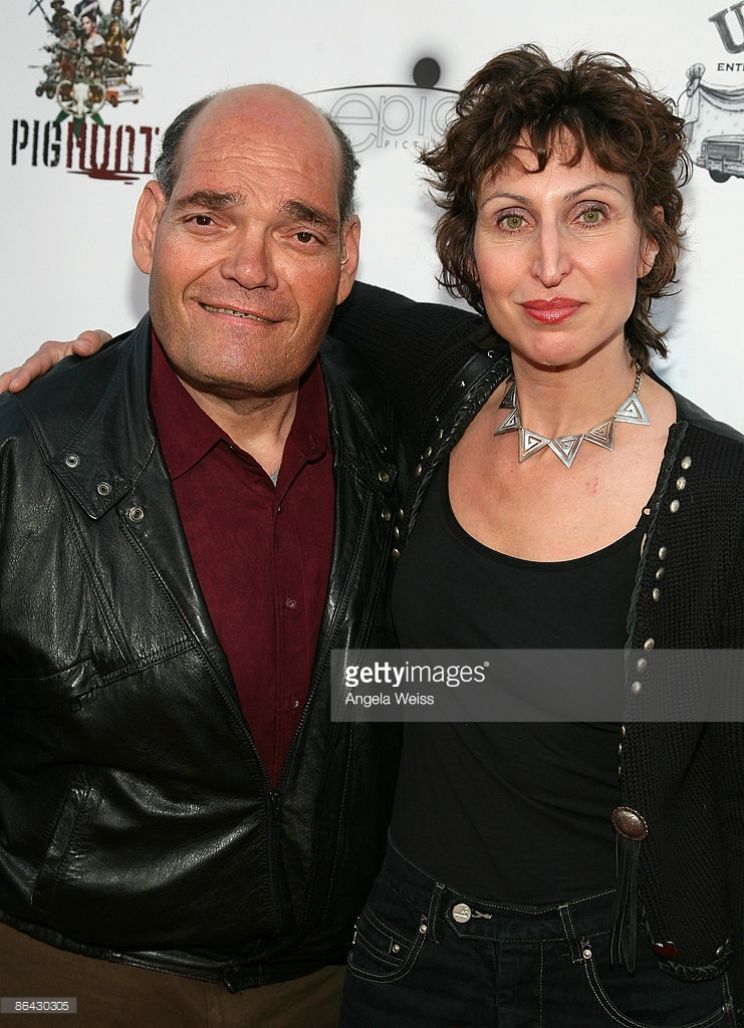Bonnie Aarons