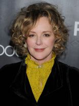 Bonnie Bedelia