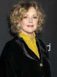 Bonnie Bedelia