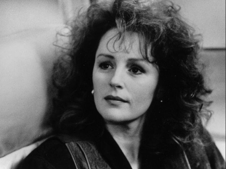 Bonnie Bedelia