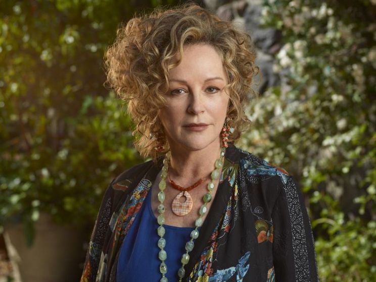 Bonnie Bedelia