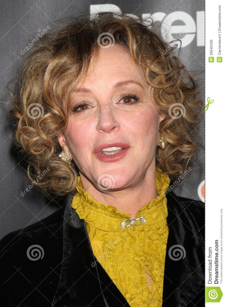 Bonnie Bedelia