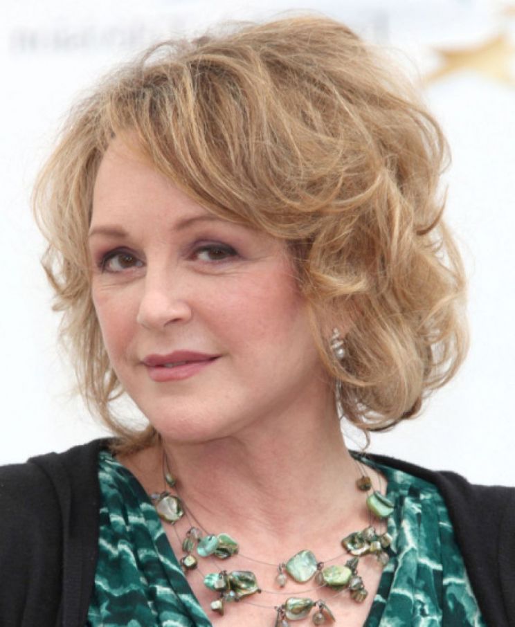 Bonnie Bedelia