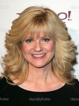 Bonnie Hunt #192320 picture (Portrait Medium)