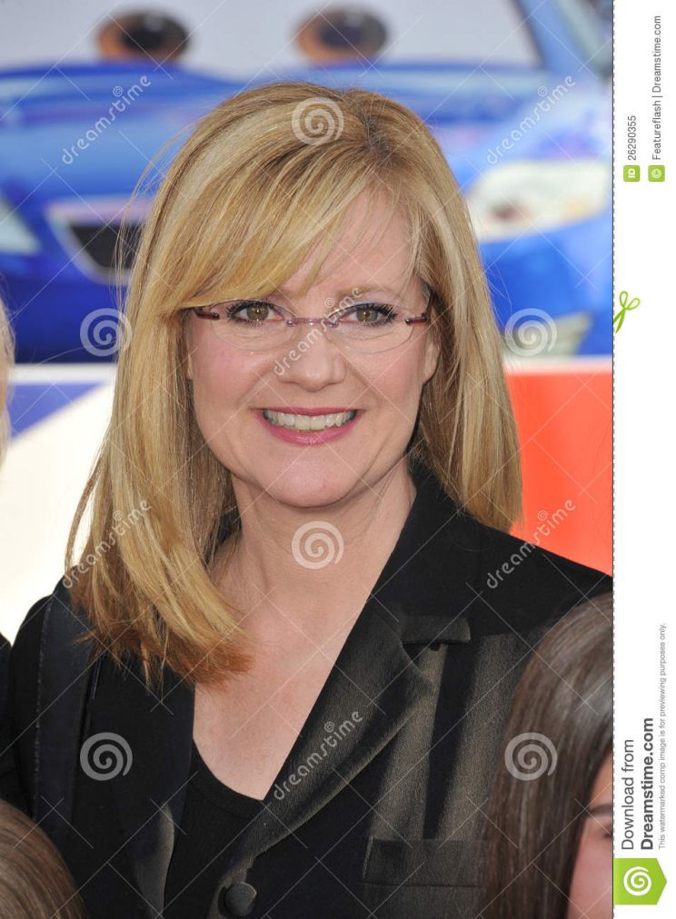 Bonnie Hunt