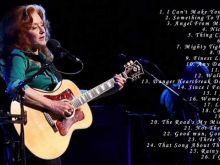 Bonnie Raitt