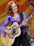 Bonnie Raitt