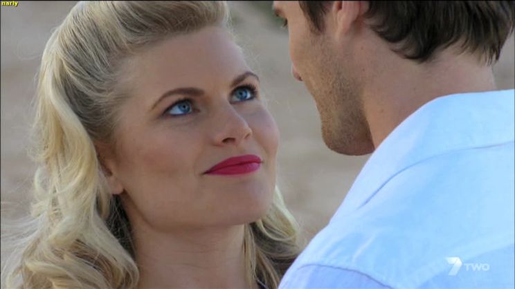 Bonnie Sveen