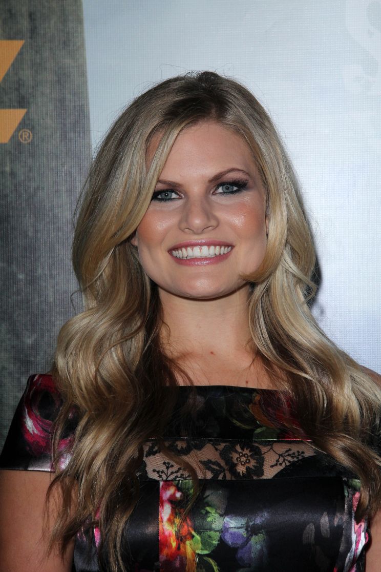 Bonnie Sveen