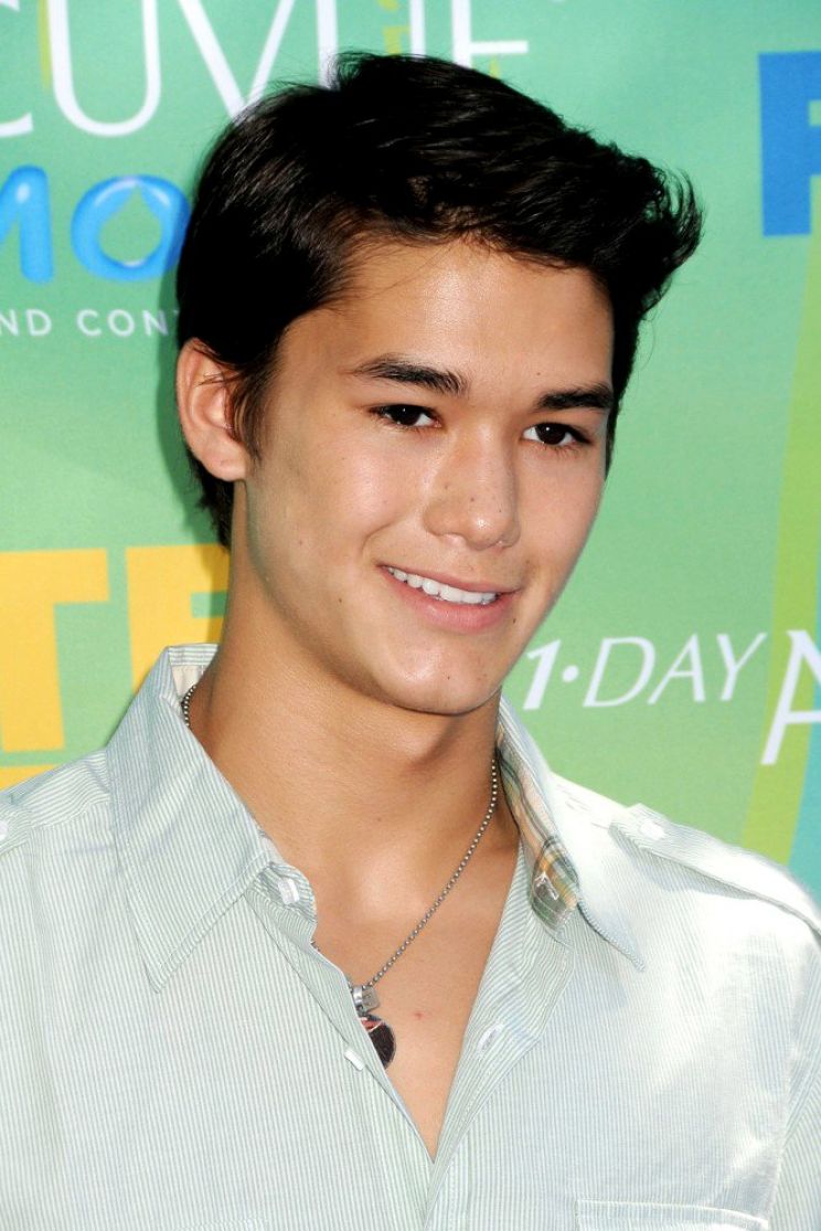 Booboo Stewart