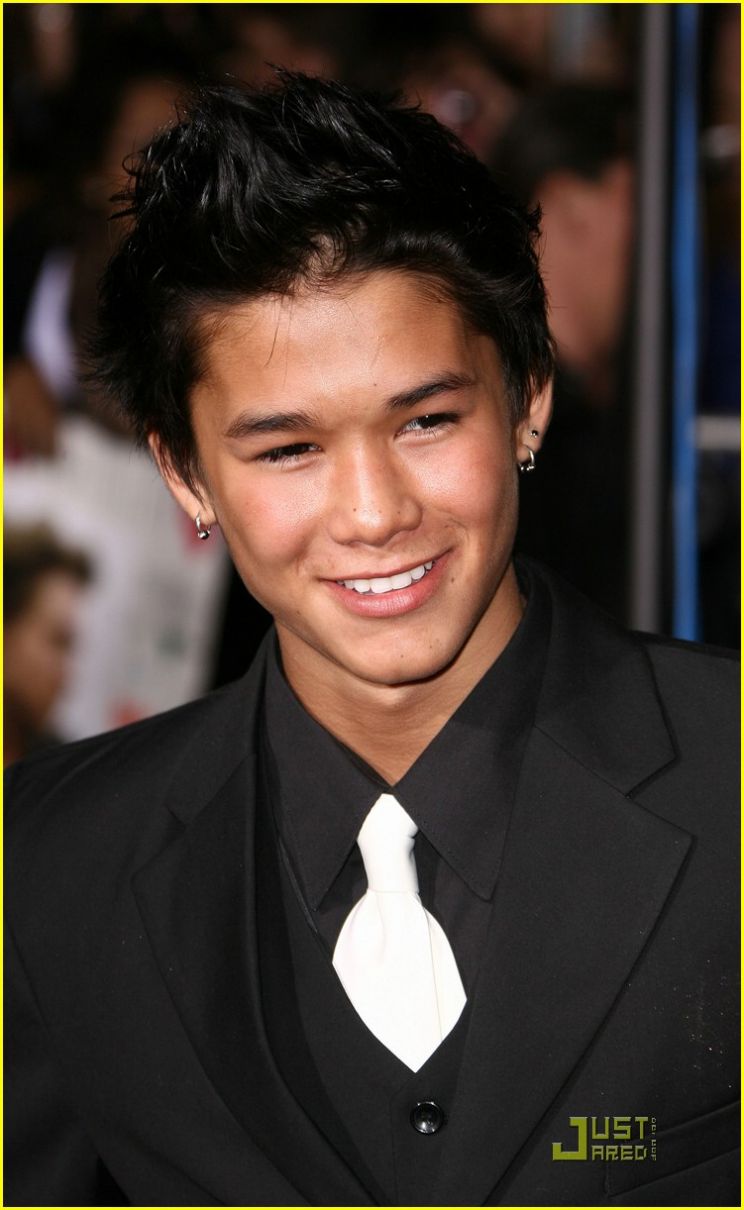 Booboo Stewart