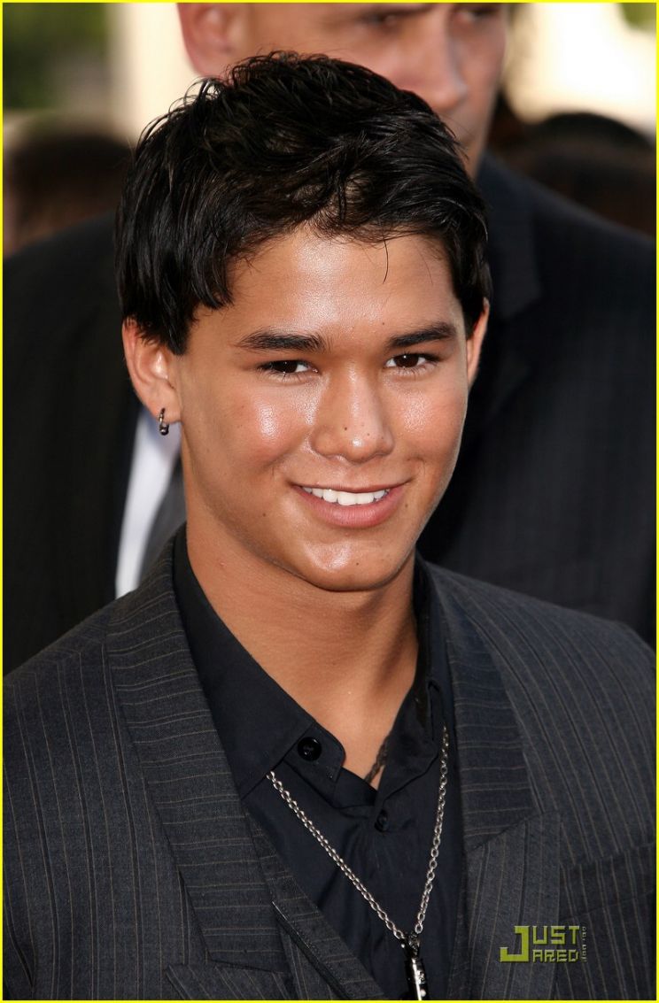Booboo Stewart