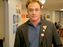 Bradley Whitford