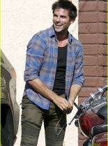 Brant Daugherty #393357 picture (Portrait Medium)