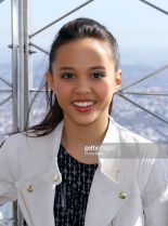 Breanna Yde photo