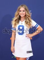 Brec Bassinger
