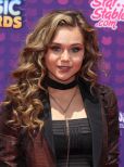 Brec Bassinger