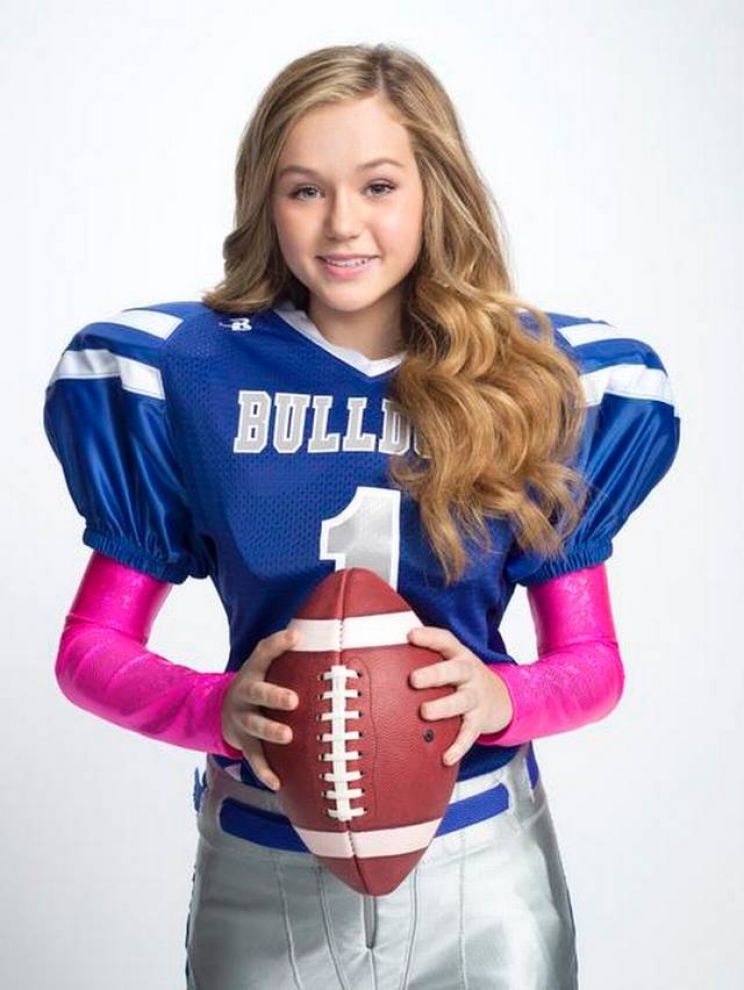 Brec Bassinger