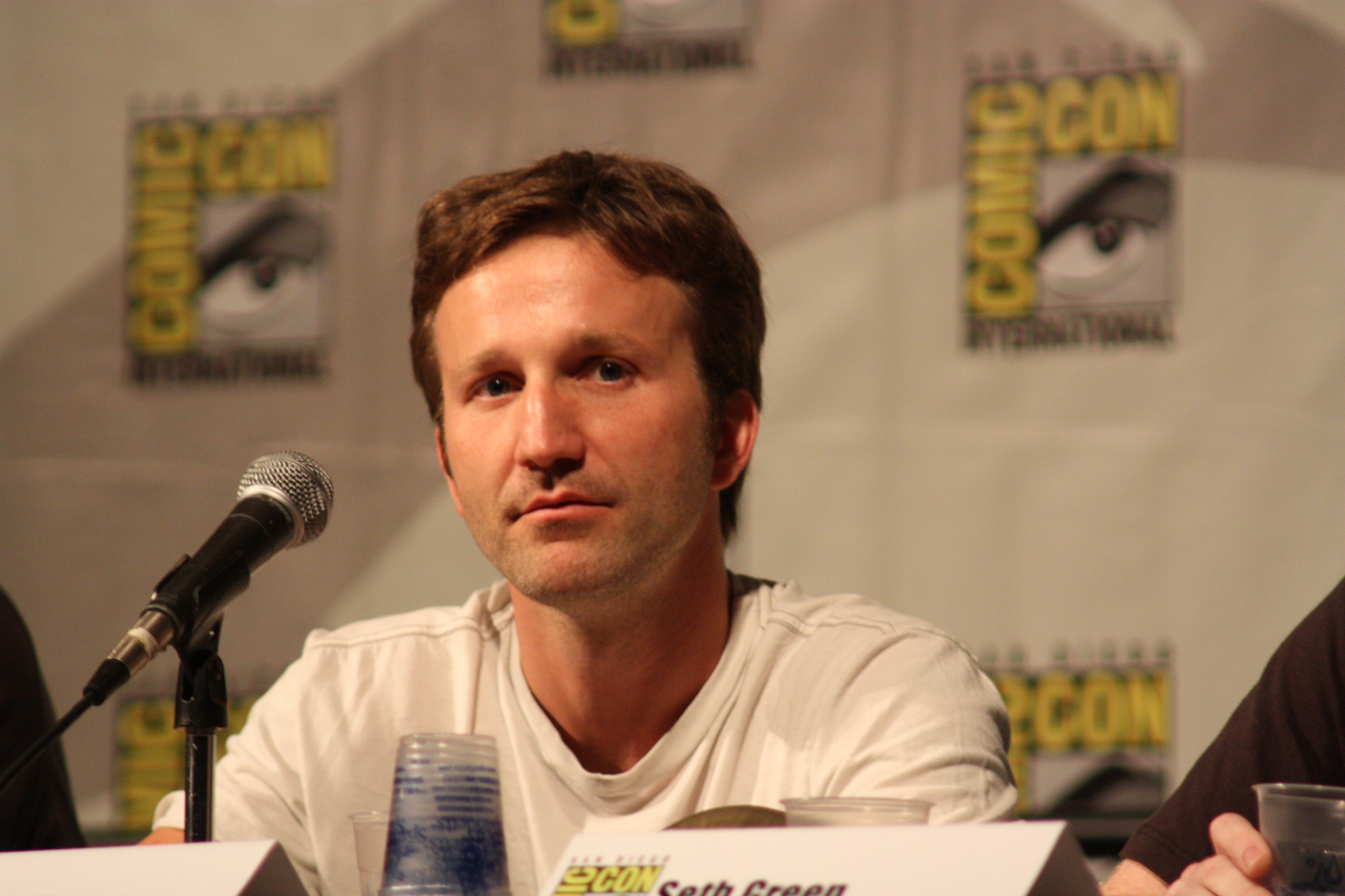Pictures of Breckin Meyer