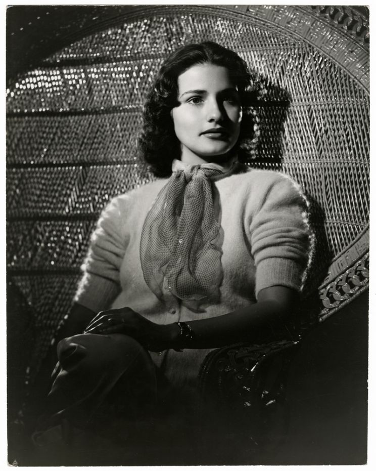 Brenda Marshall