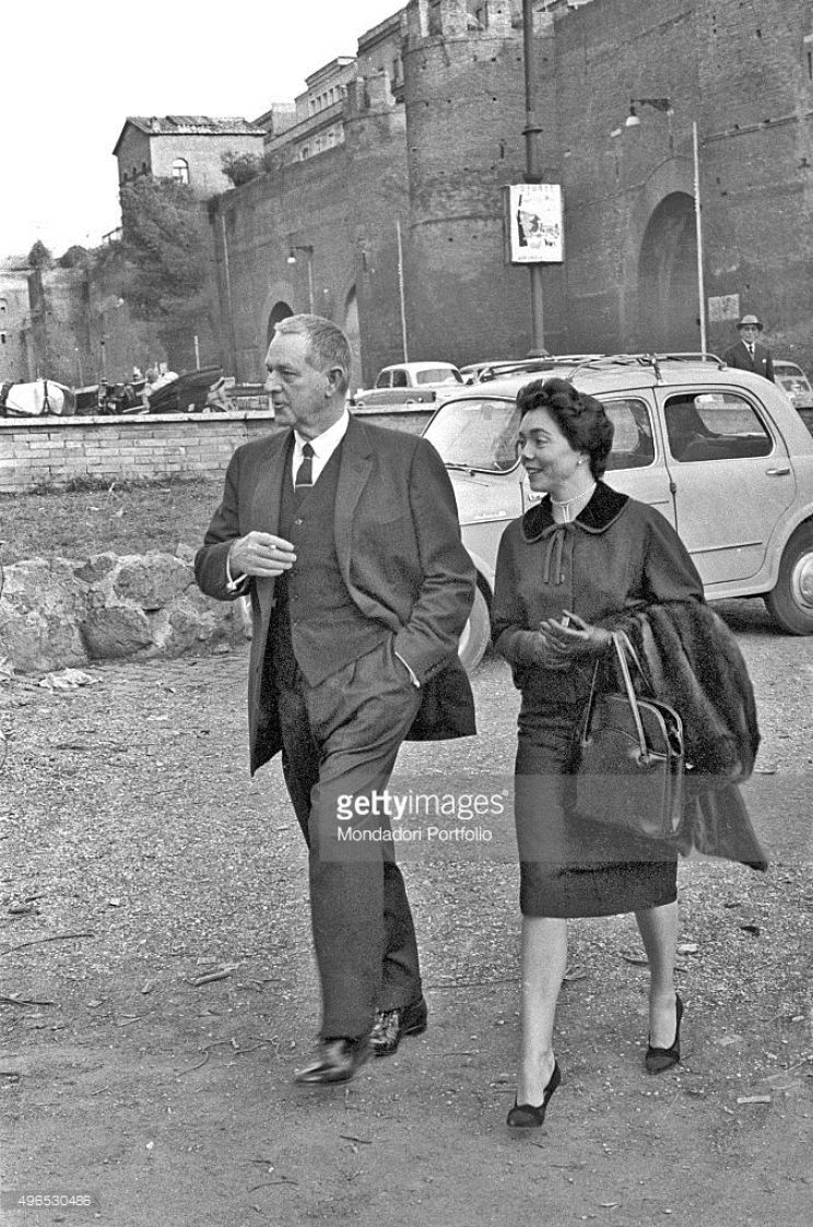 Brenda Marshall