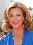 Brenda Strong