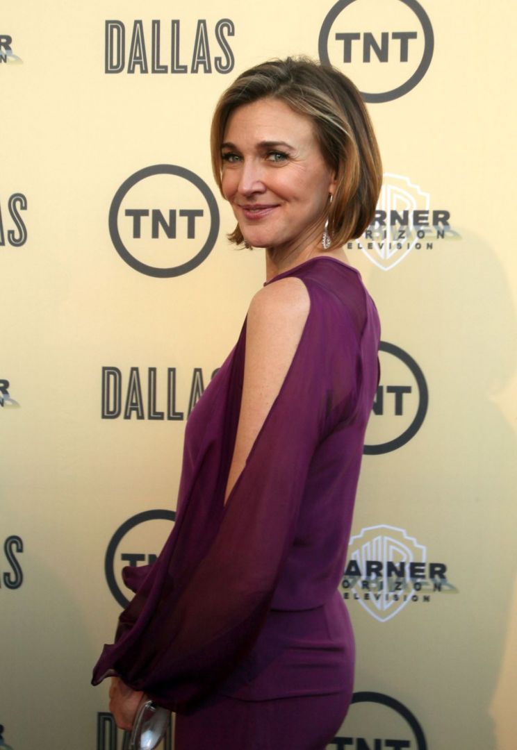 Brenda Strong