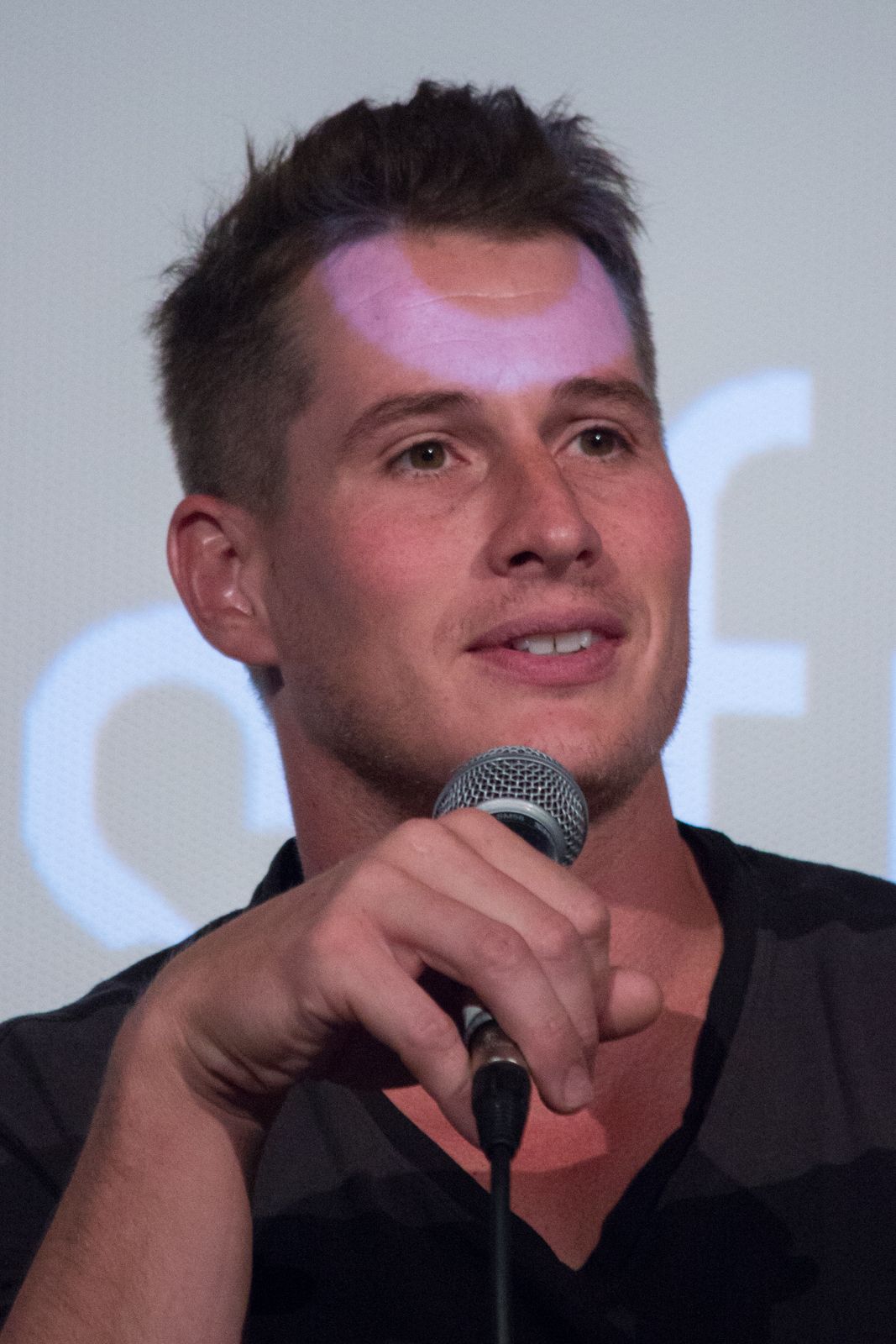Pictures of Brendan Fehr